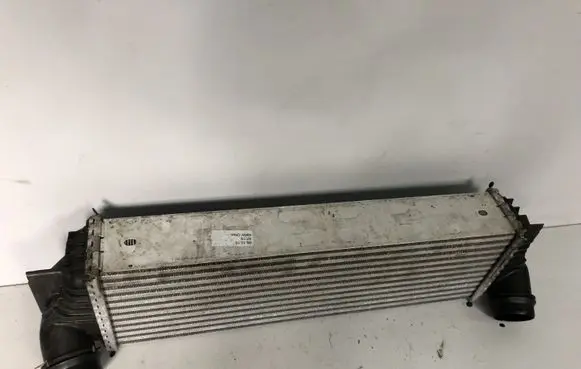 BMW 6 F06 Gran coupe Intercooler radiator 7812016
