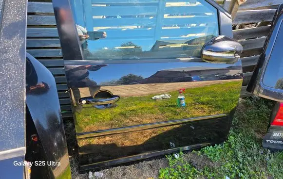 Volkswagen Touran II Front door 1T3