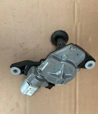 Dacia Duster II Rear window wiper motor 0390205080