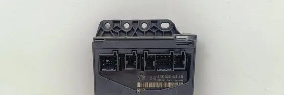 Volkswagen PASSAT B6 Door control unit/module 3C0959433AB