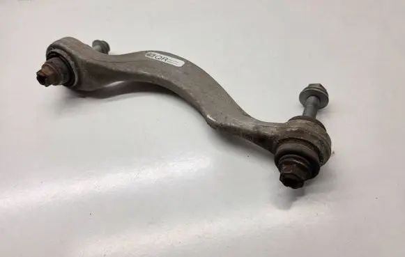 BMW X3 G01 Rear control arm 6886914