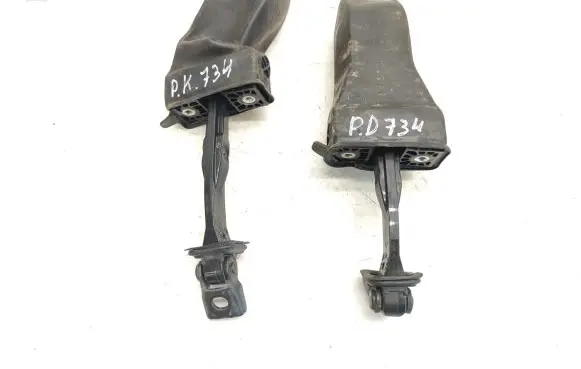 Volkswagen Golf VII Front door check strap stopper 5G0837267