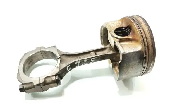 Subaru Outback Piston with connecting rod 