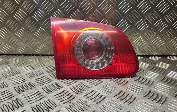 Volkswagen PASSAT B6 Tailgate rear/tail lights ZSB3C9945