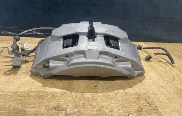 Land Rover Range Rover Sport L494 Front brake caliper CPLA2D206AB