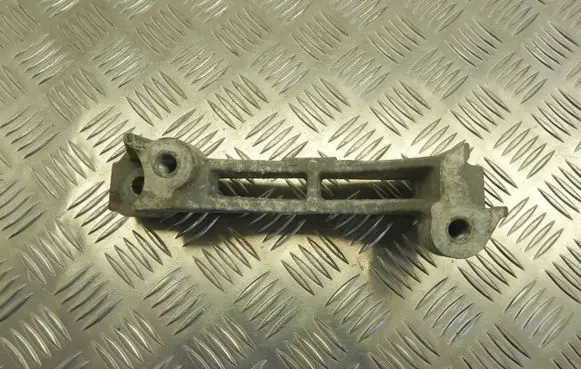 Lexus RX 450H EGR valve cooler bracket 014