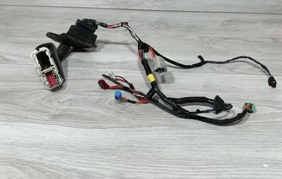Dodge VAN RAM Front door wiring loom P68092360AC 16238C0