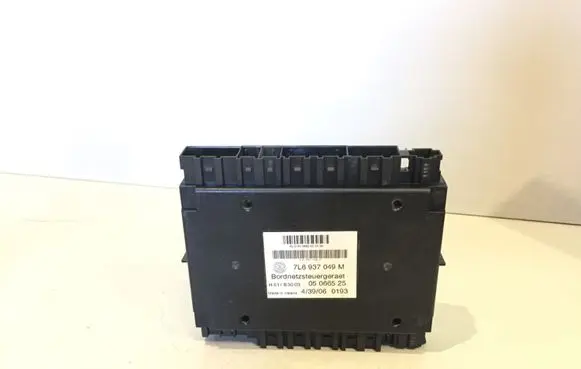 Volkswagen Touareg I Comfort/convenience module 7L6937049M