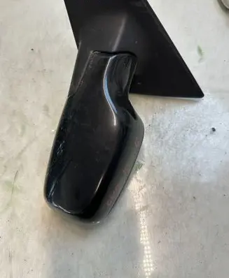 Renault Clio III Front door electric wing mirror 2132