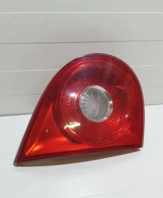 Volkswagen Golf V Tailgate rear/tail lights 1K6945093 B000001346 028500104