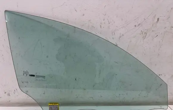Mercedes-Benz CLA C118 X118 Front door window glass four-door 43R00050 E000292 234567890