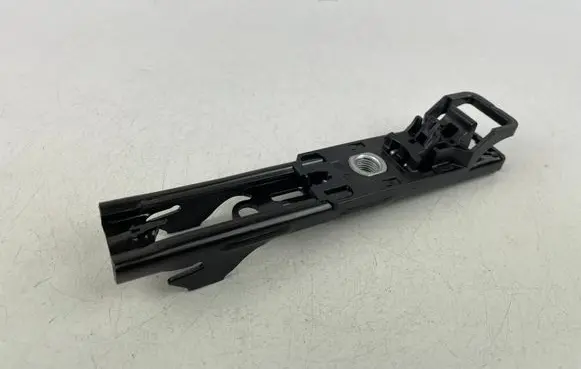 Volkswagen ID.4 Seat belt height adjuster 565857819A