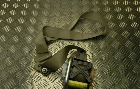 Mazda CX-7 Front seatbelt TKAF2EH850 M1911