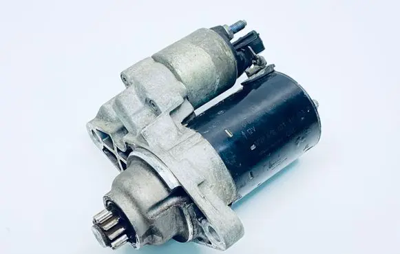 Skoda Fabia Mk2 (5J) Starter motor 02T911023R 0001120406