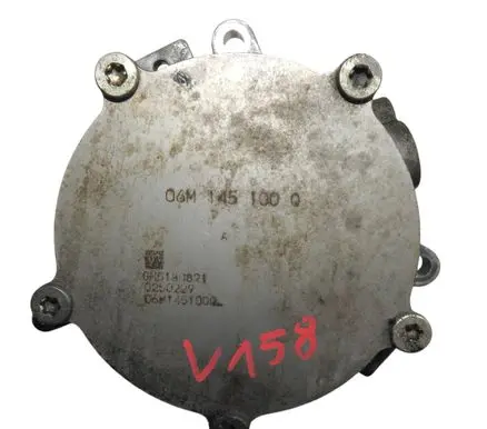 Audi Q7 4M Vacuum pump 06M145100Q
