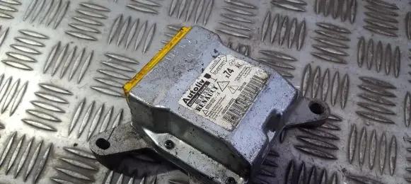 Renault Laguna II Airbag control unit/module 8200412021 605487500