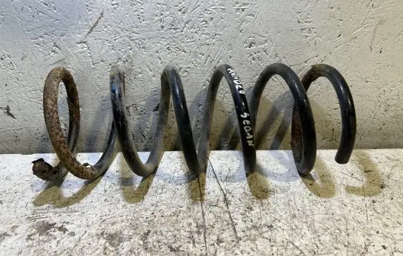 Ford Mondeo MK IV Rear coil spring