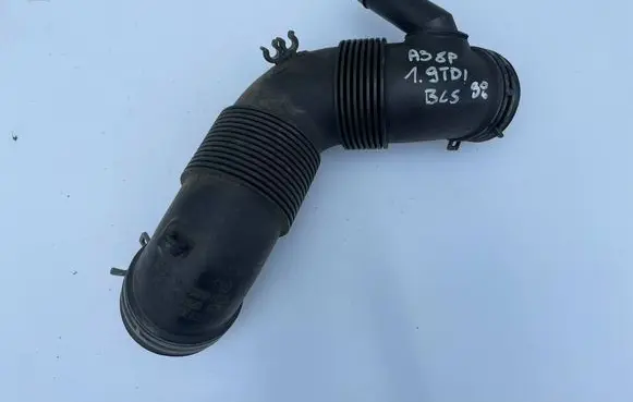 Audi A3 S3 8P Air intake hose/pipe 3C0129654 446196604