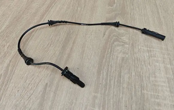 BMW 4 G22 G23 G24 G26 ABS rear brake sensor 6892609