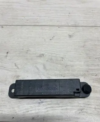 Mercedes-Benz E W213 Keyless (KESSY) go control unit/module A2059053005