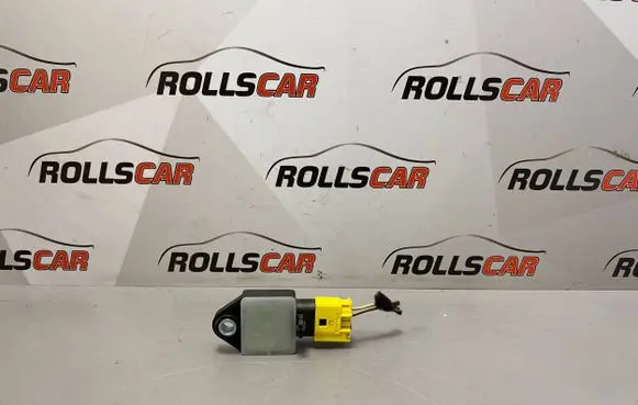 Mercedes-Benz B W245 Airbag deployment crash/impact sensor A1698202226