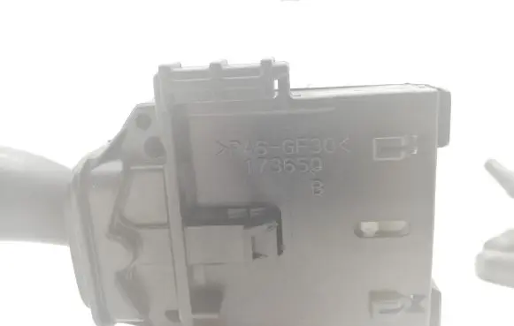 Toyota Avensis T250 Indicator stalk 173650