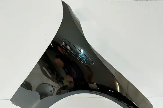 Mercedes-Benz EQC Fender A29388004600
