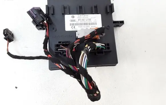 Audi A6 S6 C6 4F Comfort/convenience module 4F0907279B