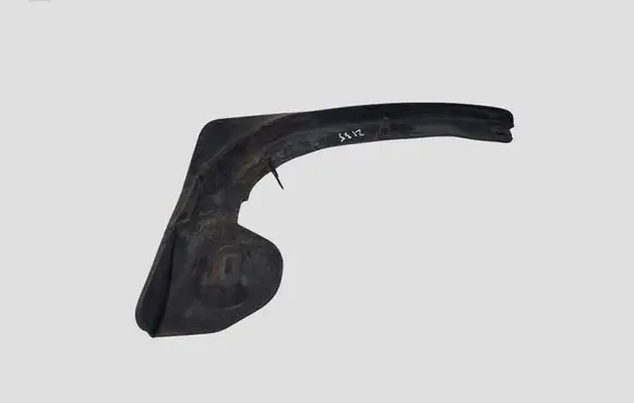 Skoda Octavia Mk2 (1Z) Front mudguard 1Z0821819