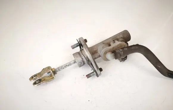 Mitsubishi Lancer Clutch master cylinder