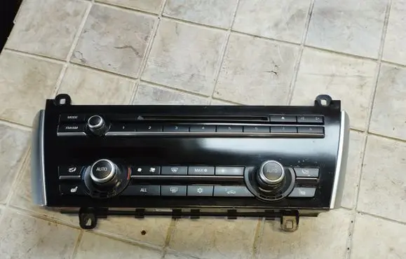 BMW 5 GT F07 Climate control unit 16046610 924974301
