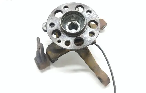 Mercedes-Benz B W245 Front wheel hub