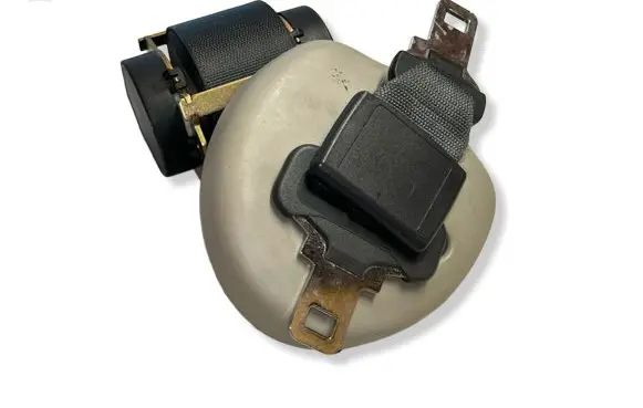 Renault Scenic II - Grand scenic II Rear seatbelt A6021702