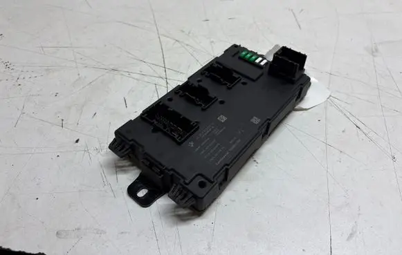 BMW 2 F22 F23 Comfort/convenience module 003000002 00000F4A 9374507