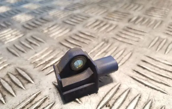 Mercedes-Benz E W212 Airbag deployment crash/impact sensor 2128204926