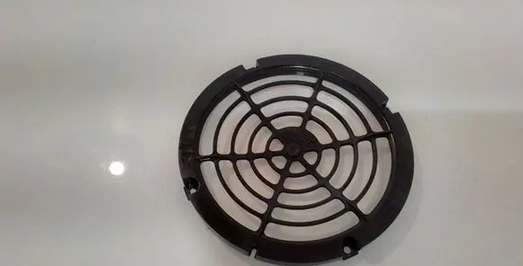 Side speaker trim/cover
