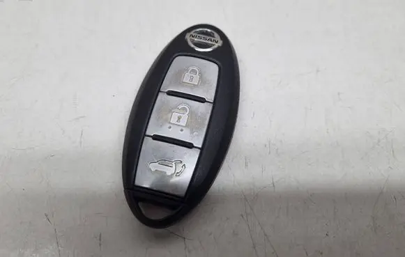 Nissan X-Trail T32 Ignition key/card 