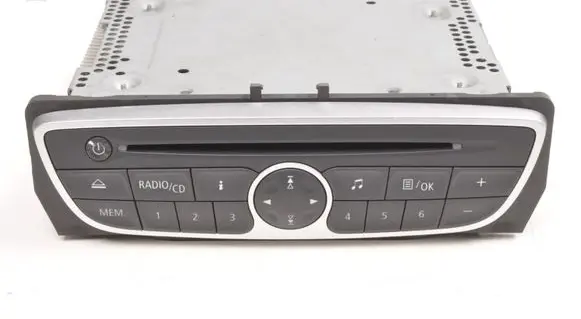 Renault Megane III Radio/CD/DVD/GPS head unit 281150030R