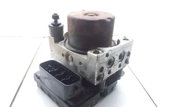 Toyota Yaris ABS Pump 8954152110 4451052220