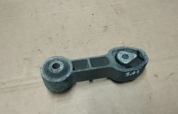 Fiat 500 Engine mount bracket 00517308700