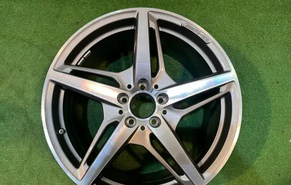 R19 alloy rim