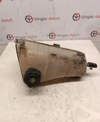 Mercedes-Benz Citan W415 Coolant expansion tank/reservoir 8200455786