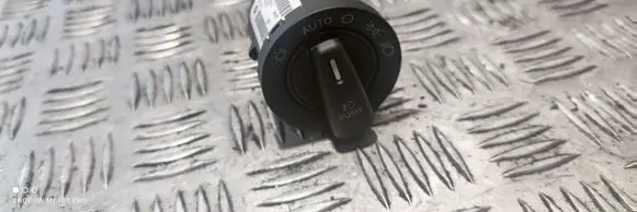 Light switch