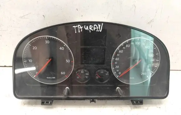 Volkswagen Touran I Speedometer (instrument cluster) 1T0920862F 110080217030
