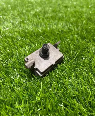 Windshield/windscreen camera