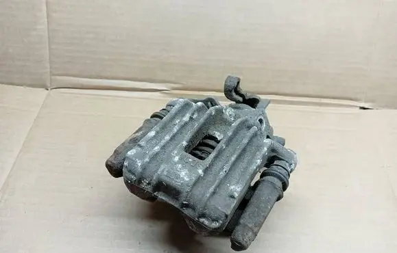 Skoda Fabia Mk3 (NJ) Rear brake caliper 0C06
