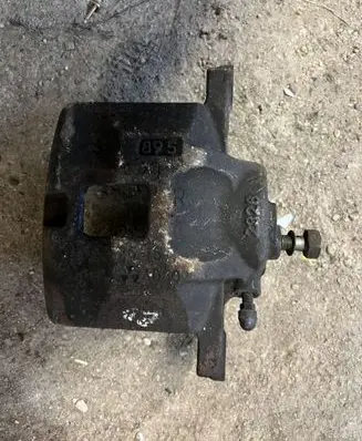 Opel Frontera B Front brake caliper
