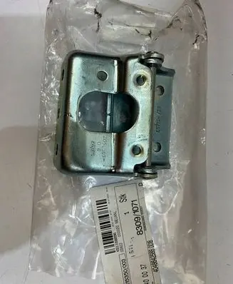 Mercedes-Benz Vito Viano W447 Tailgate/trunk/boot hinge A4477400037