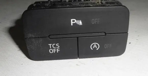 Ford Ecosport Multifunctional control switch/knob GN1513D734GD