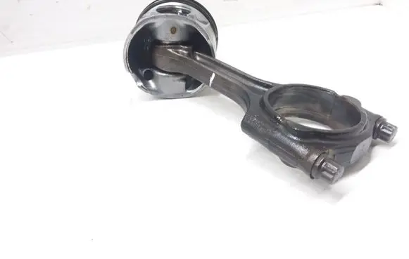 Piston with connecting rod